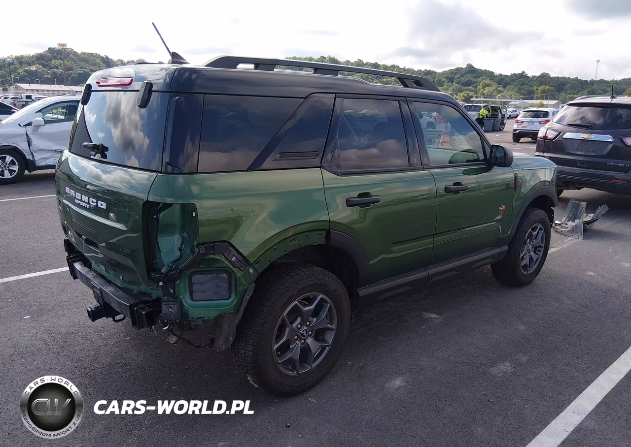2024 Ford Bronco Sport Badlands VIN:3FMCR9D92RRE11005 - 4