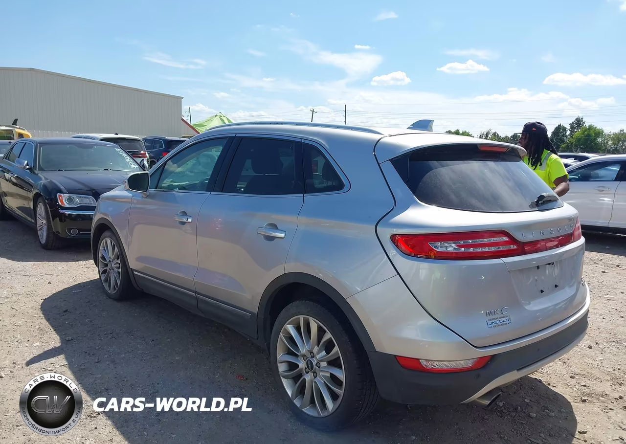2015 Lincoln Mkc VIN:5LMCJ1A97FUJ05223 - 3