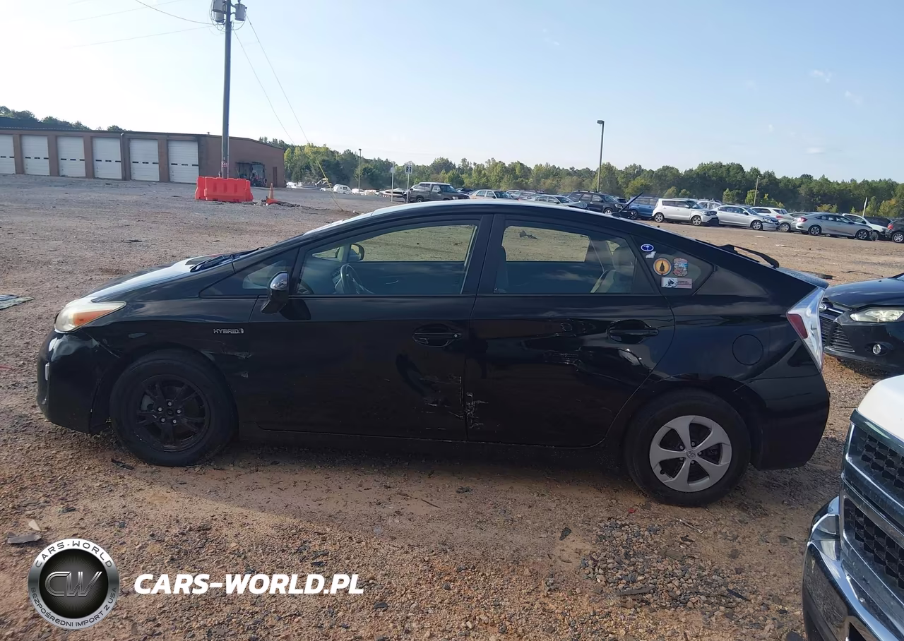 2012 Toyota Prius Two VIN:JTDKN3DU8C5473371 - 14