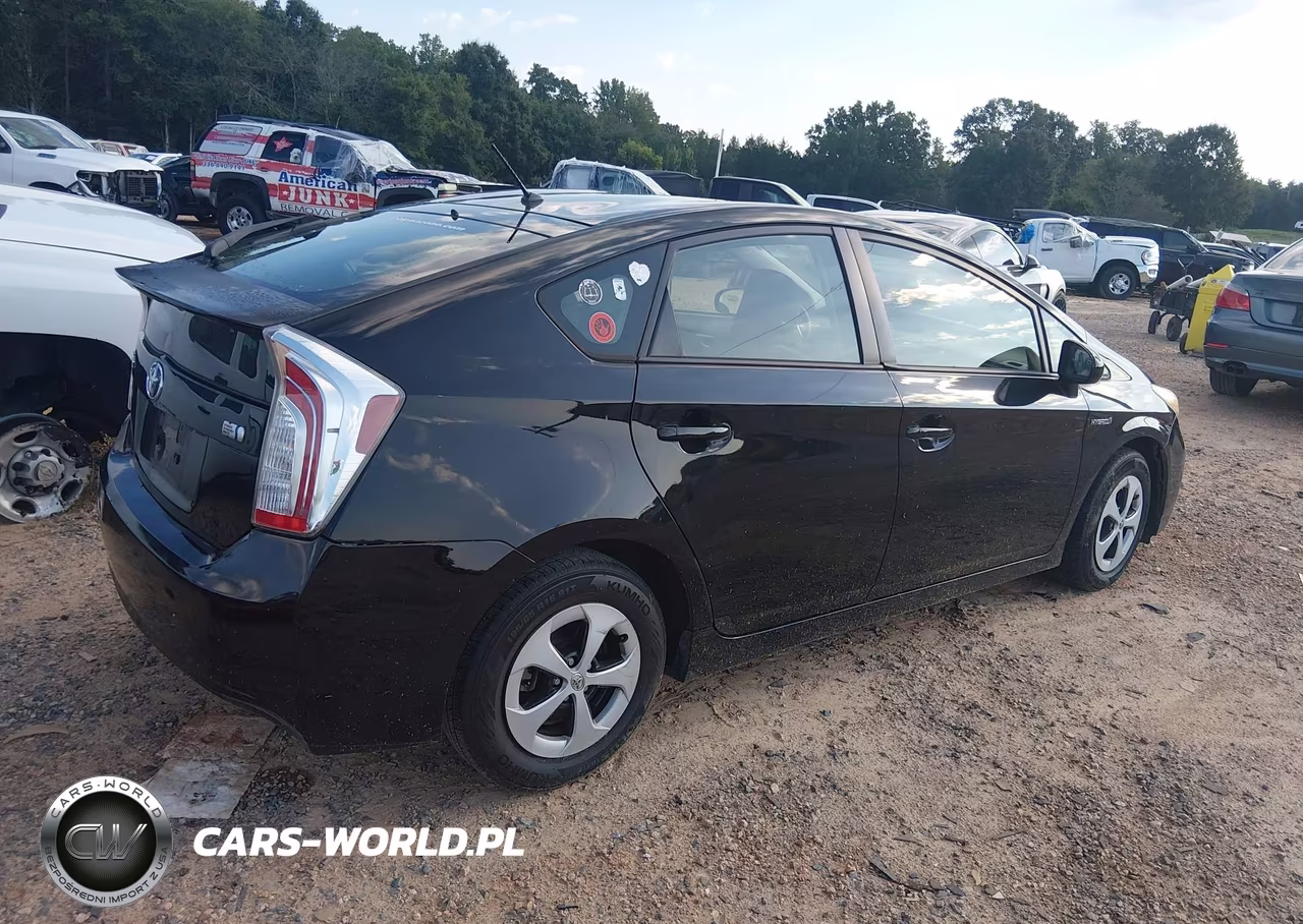2012 Toyota Prius Two VIN:JTDKN3DU8C5473371 - 4