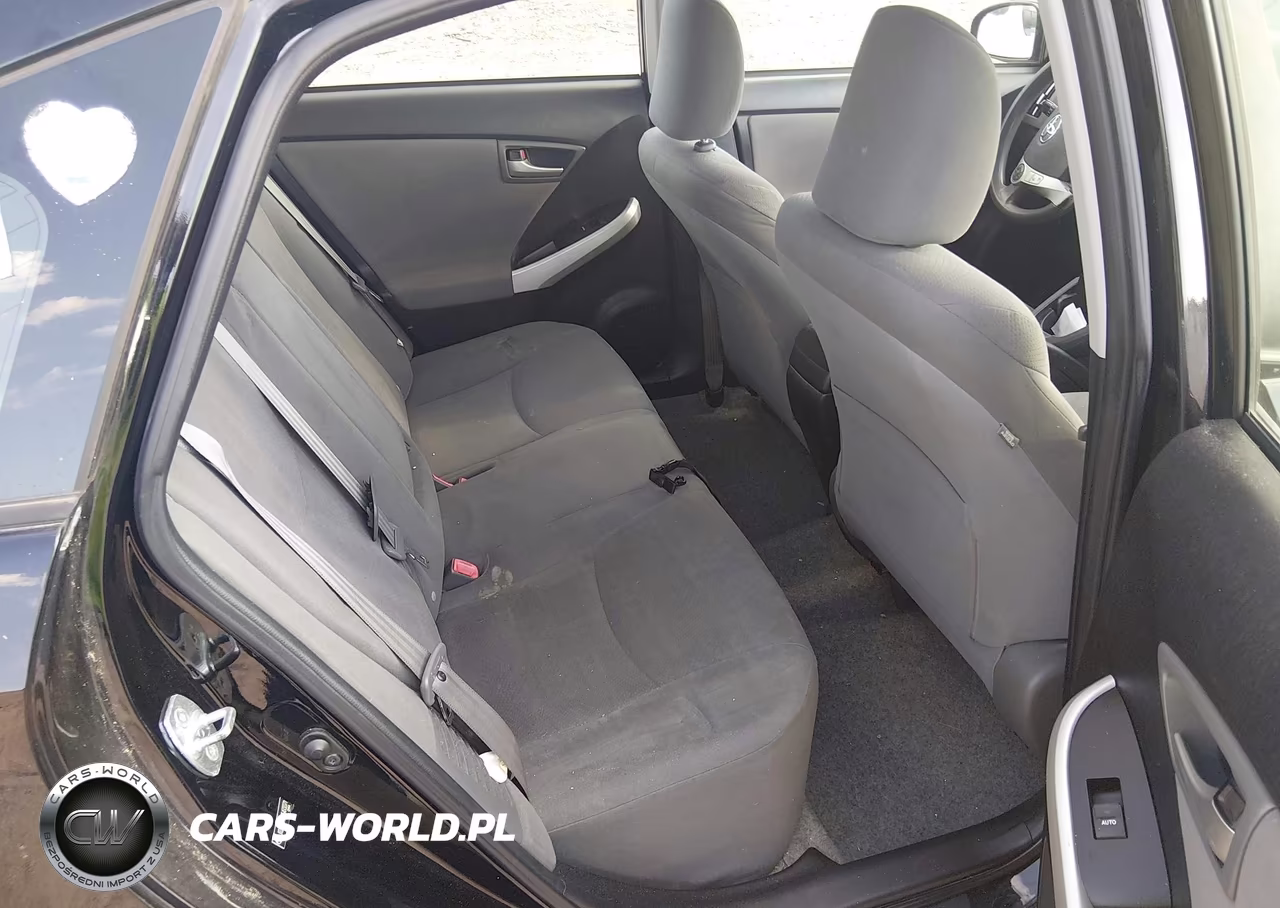2012 Toyota Prius Two VIN:JTDKN3DU8C5473371 - 8