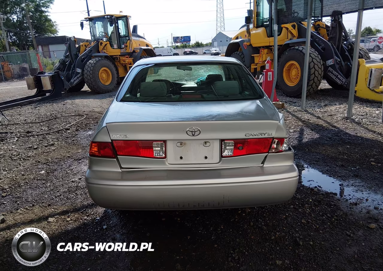 2001 Toyota Camry Le VIN:4T1BG22K71U090574 - 16