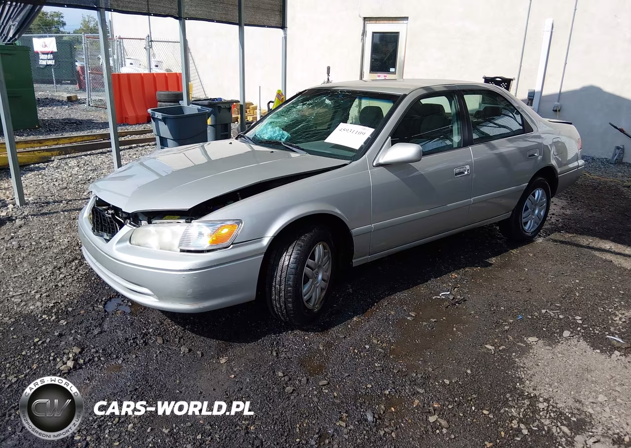 2001 Toyota Camry Le VIN:4T1BG22K71U090574 - 2