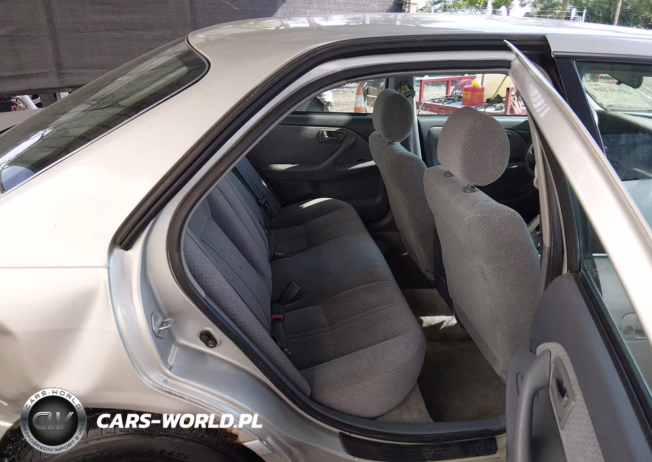 2001 Toyota Camry Le VIN:4T1BG22K71U090574 - 8