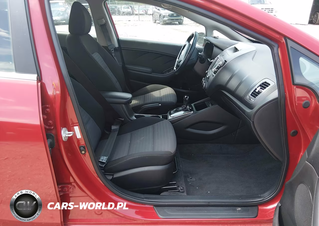 2017 Kia Forte S VIN:3KPFL4A73HE117630 - 5