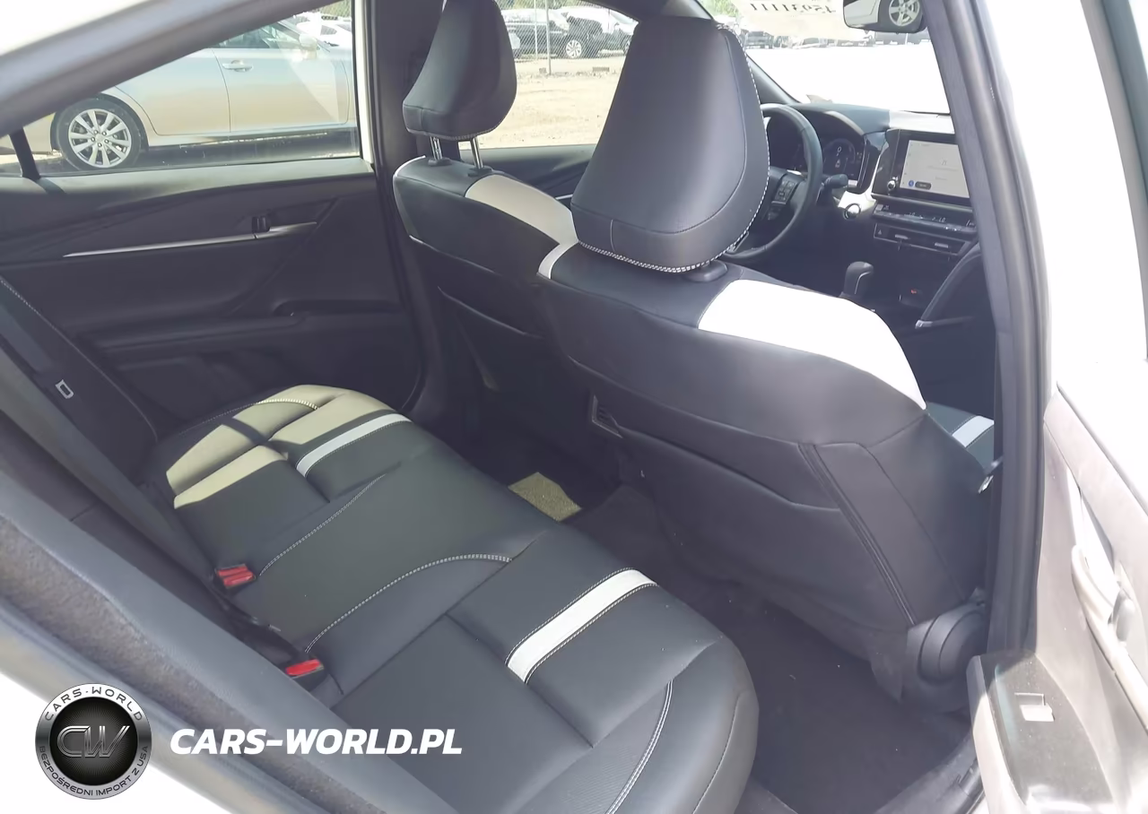 2026 Toyota Camry Se VIN:4T1DAACK1TU223514 - 8