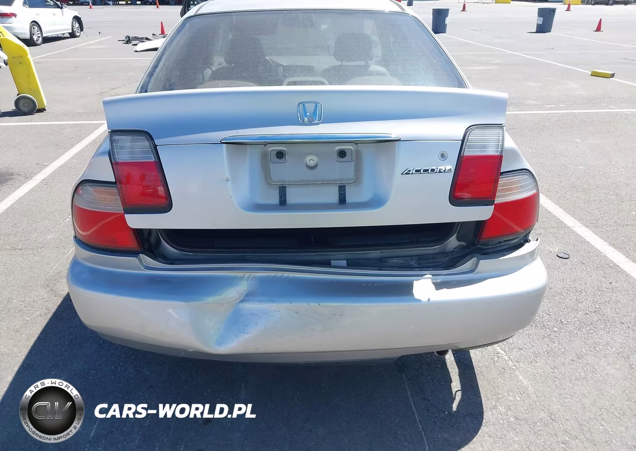 1996 Honda Accord Value VIN:1HGCD5690TA258619 - 6