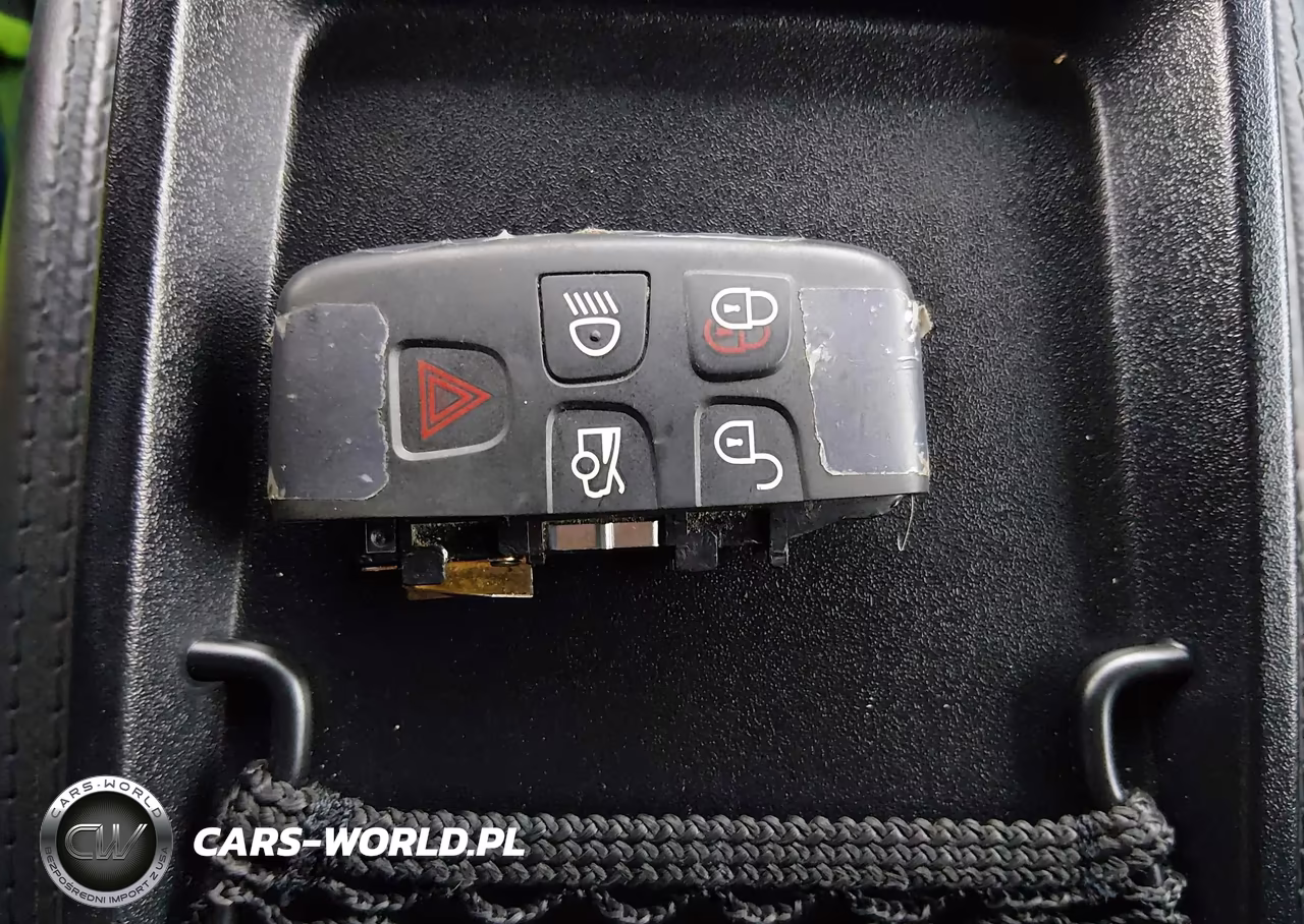 2016 Jaguar F-Type R VIN:SAJXJ6HL3GMK35283 - 11