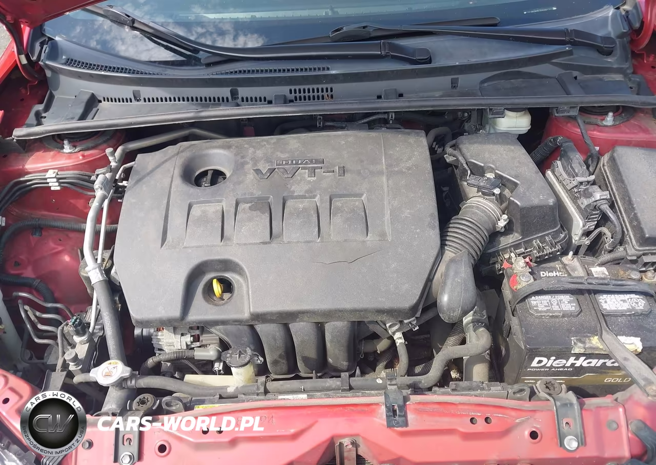 2018 Toyota Corolla Le VIN:2T1BURHE5JC057111 - 10