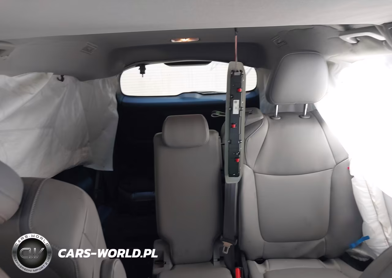 2025 Toyota Sienna Xle VIN:5TDJRKEC4SS236546 - 22
