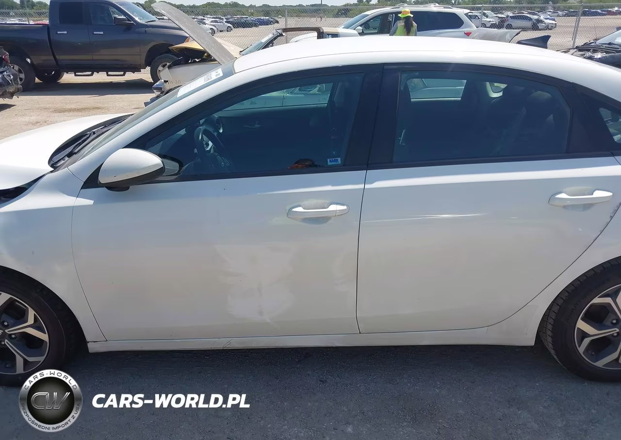 2021 Kia Forte Lxs VIN:3KPF24AD8ME316353 - 14