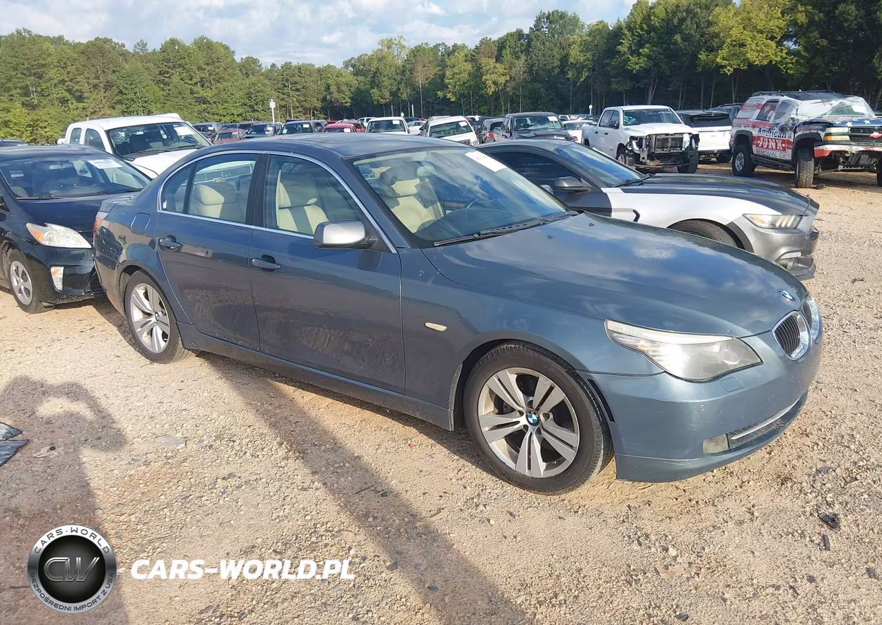 2010 BMW 528I