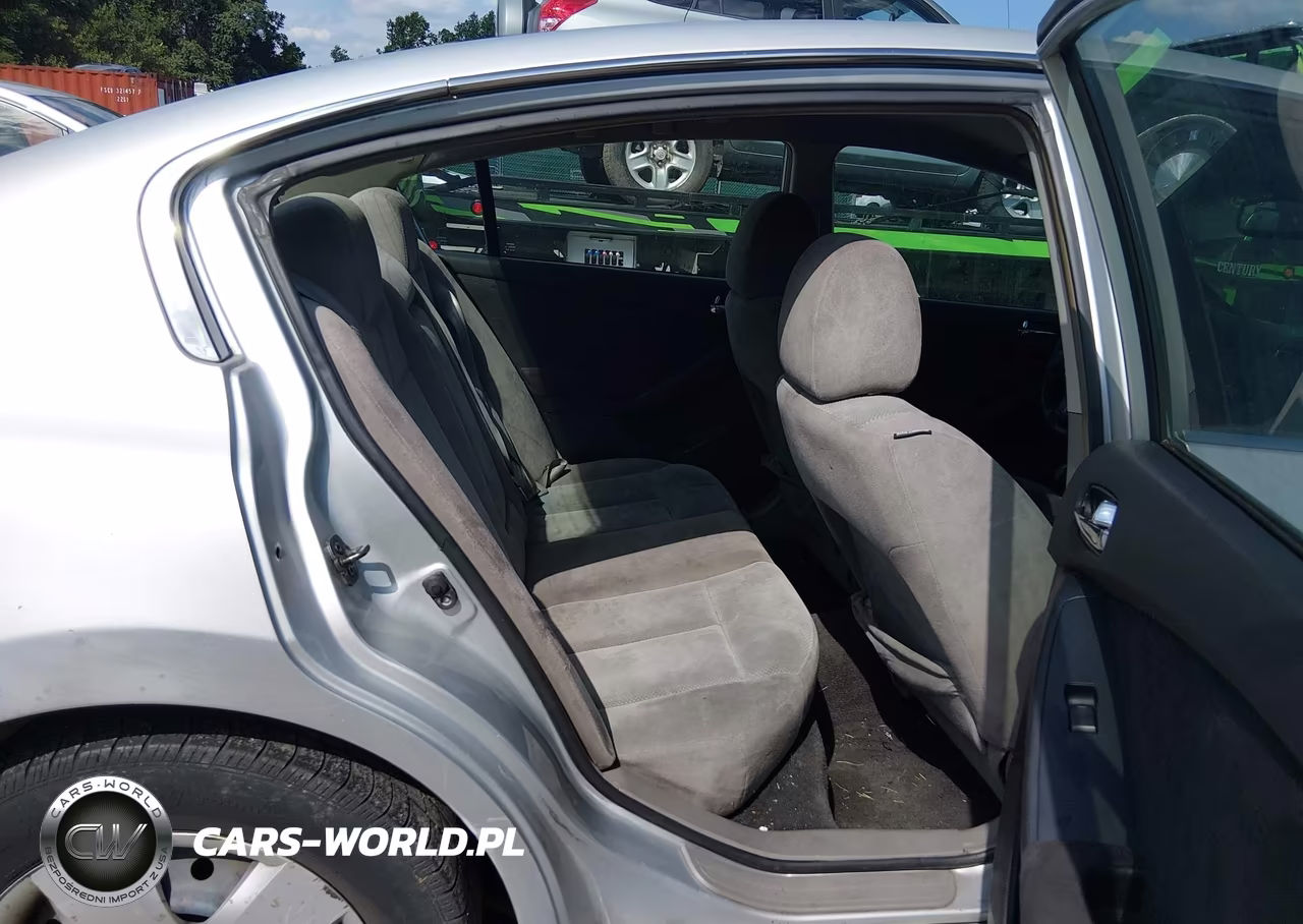 2007 Nissan Altima 2.5 S VIN:1N4AL21E37C155562 - 8