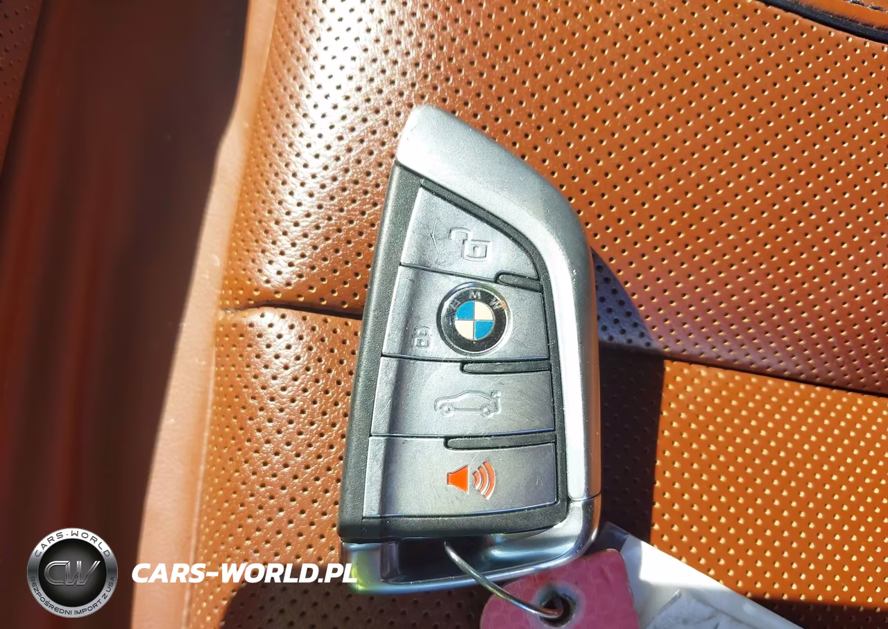 2019 BMW M850I xDrive VIN:WBAFY4C5XKBX39057 - 11