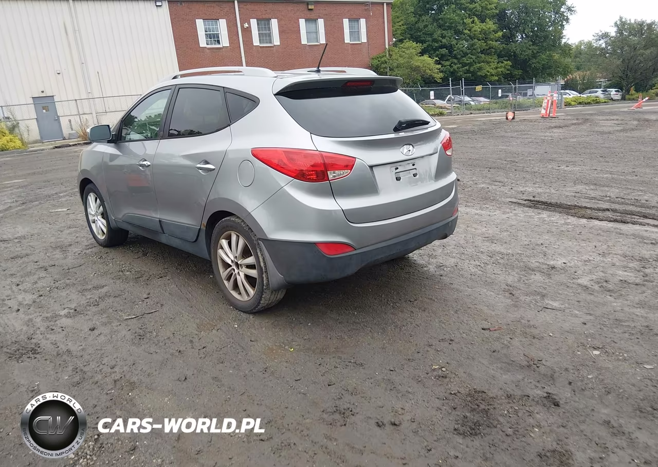 2012 Hyundai Tucson Limited VIN:KM8JUCAC7CU369420 - 3