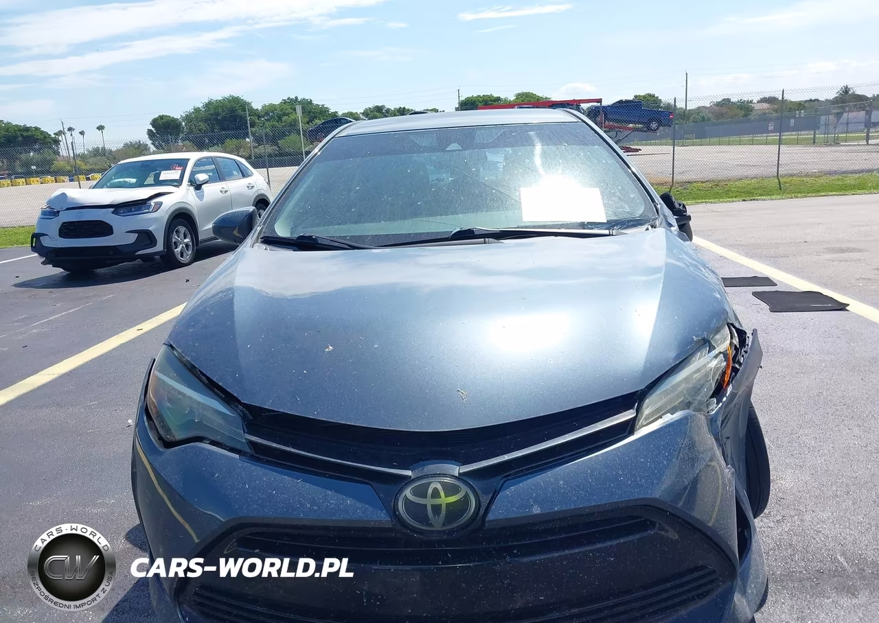 2019 Toyota Corolla L VIN:2T1BURHE9KC126397 - 12