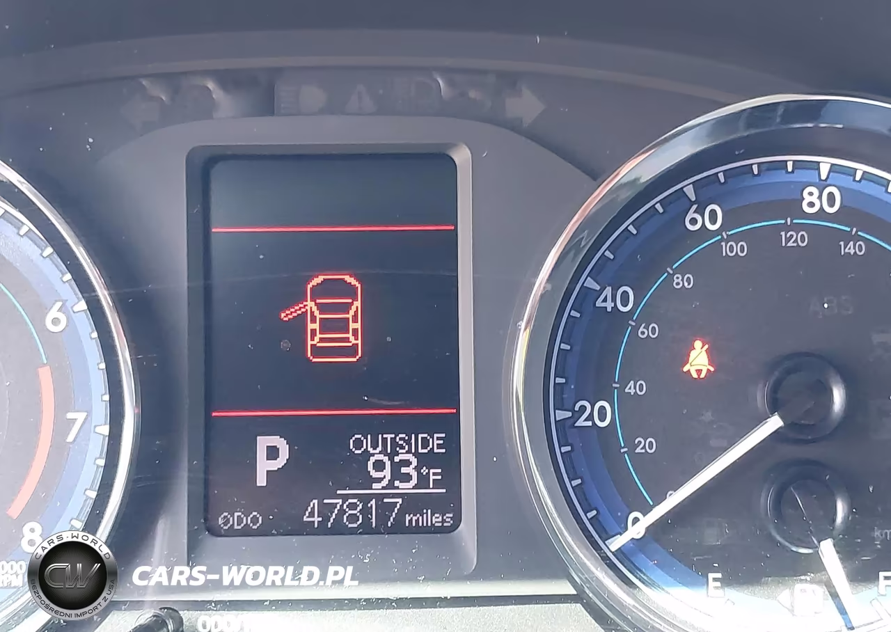 2019 Toyota Corolla L VIN:2T1BURHE9KC126397 - 15