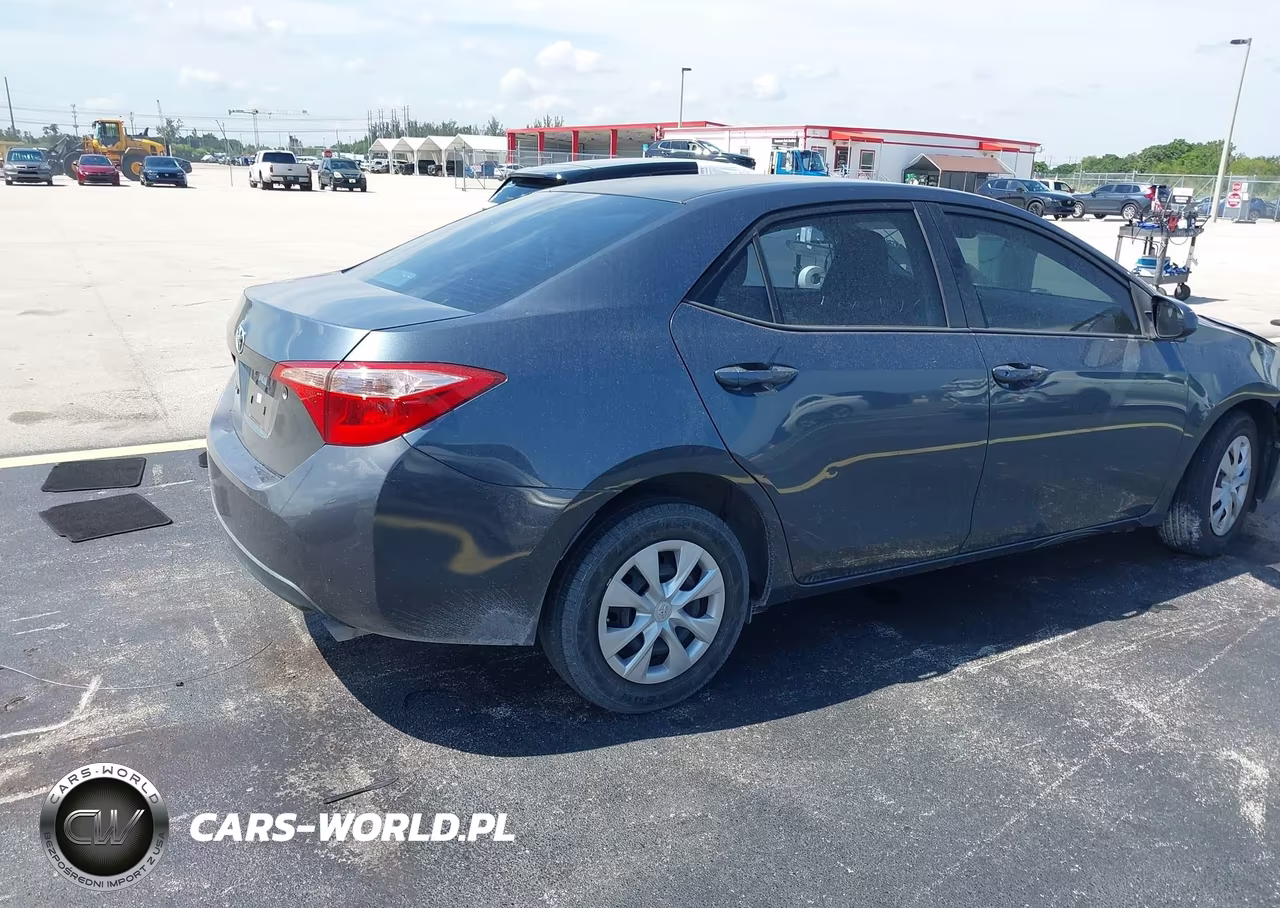 2019 Toyota Corolla L VIN:2T1BURHE9KC126397 - 4