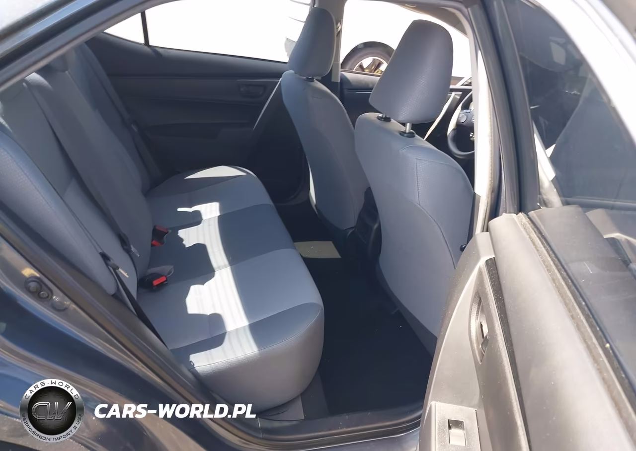 2019 Toyota Corolla L VIN:2T1BURHE9KC126397 - 8