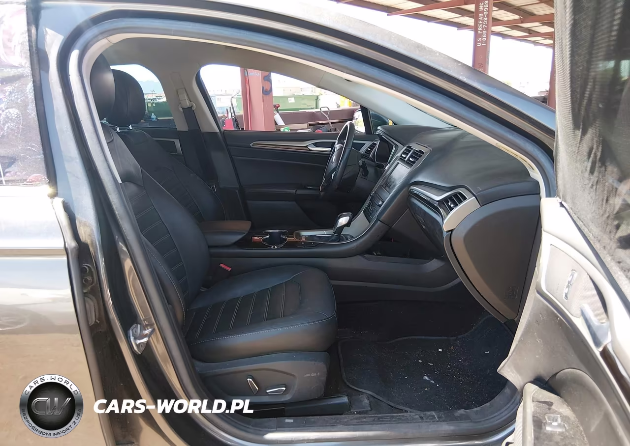 2016 Ford Fusion Energi Se Luxury VIN:3FA6P0PU5GR305184 - 5