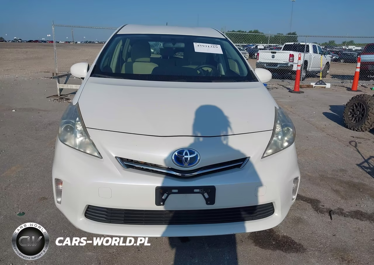 2012 Toyota Prius V Three VIN:JTDZN3EU1C3175740 - 6