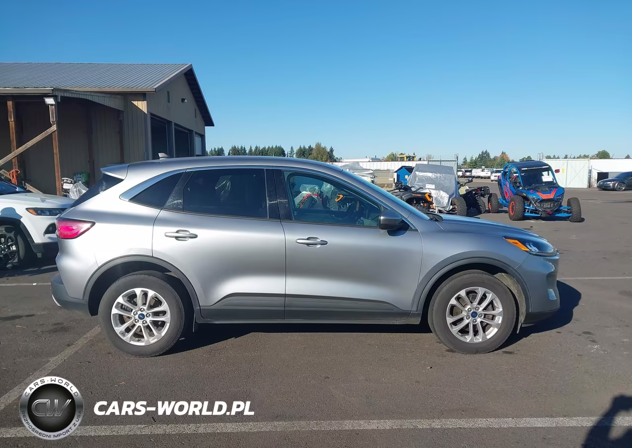 2021 Ford Escape Se VIN:1FMCU9G68MUA58979 - 13