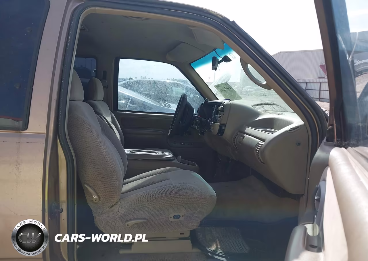 1996 Chevrolet Gmt-400 K1500 VIN:1GCEK19R2TE174912 - 5