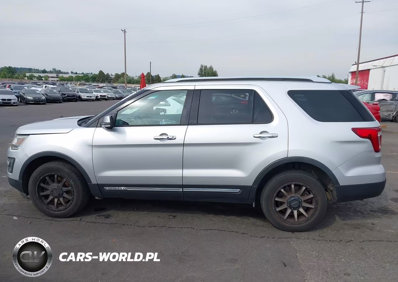 2016 Ford Explorer Limited VIN:1FM5K8F86GGA45128 - 14