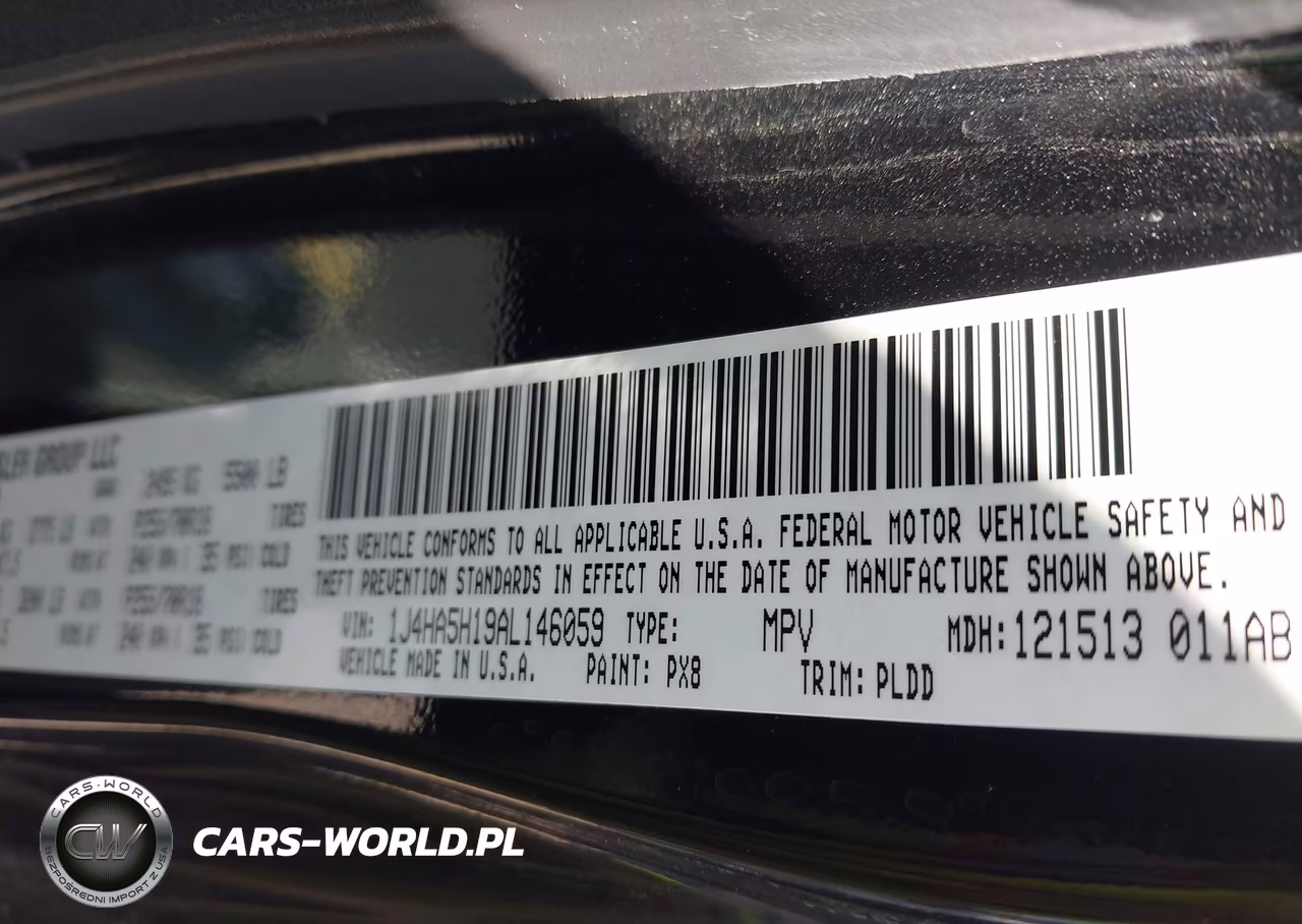 2010 Jeep Wrangler Unlimited Sahara VIN:1J4HA5H19AL146059 - 9