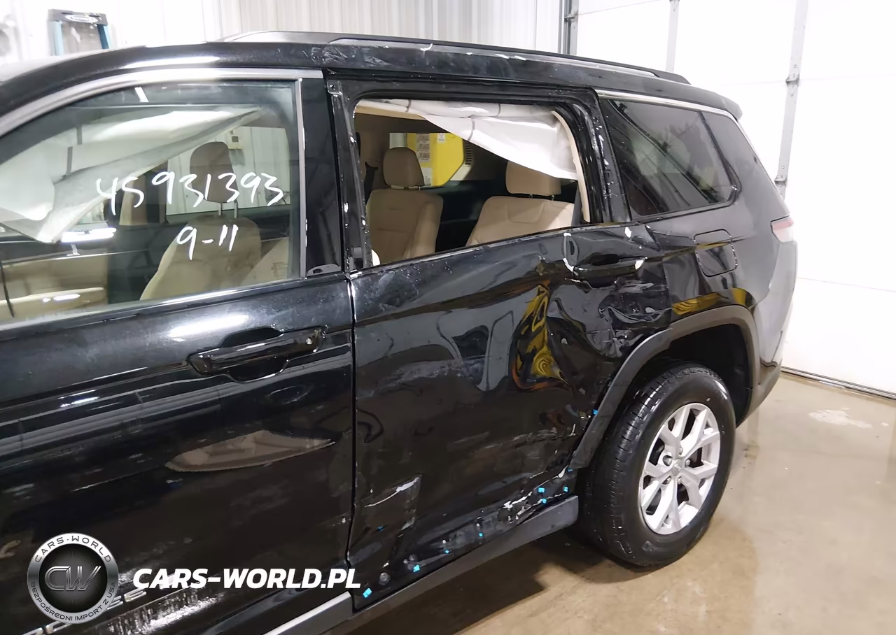2022 Jeep Grand Cherokee L Limited 4X4 VIN:1C4RJKBG1N8545322 - 6