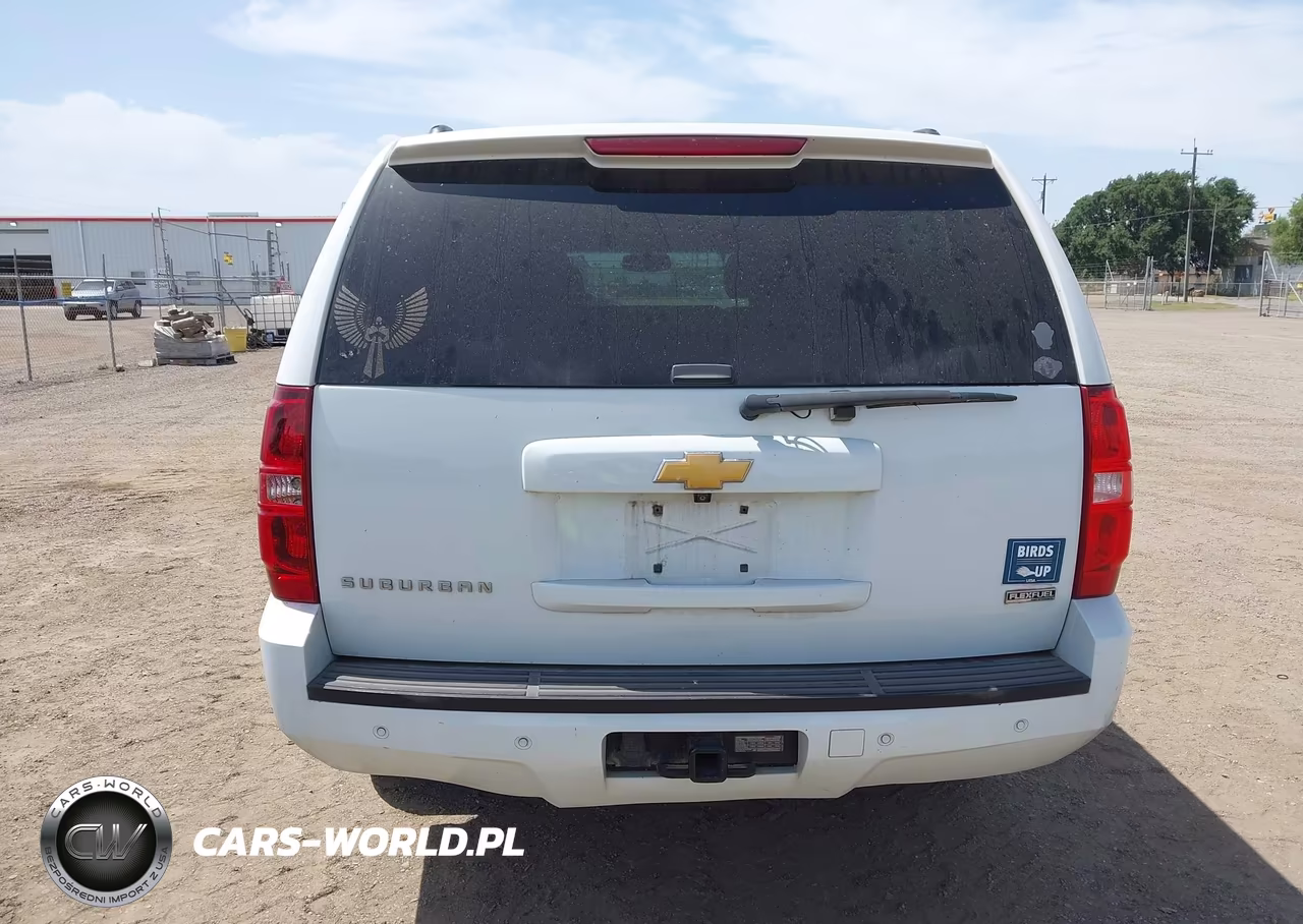 2012 Chevrolet Suburban Lt VIN:1GNSCJE06CR140074 - 17