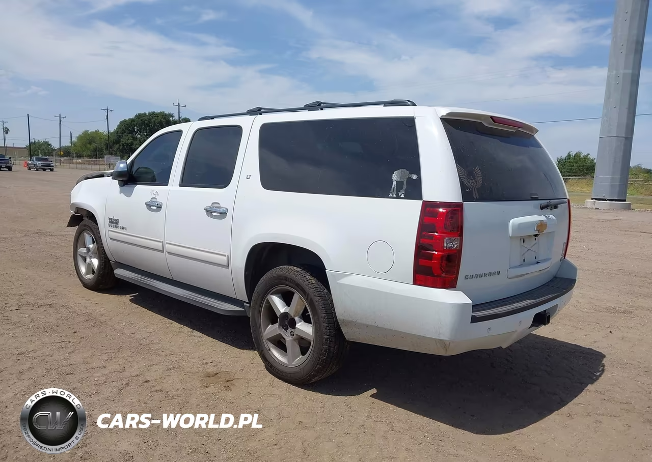 2012 Chevrolet Suburban Lt VIN:1GNSCJE06CR140074 - 3