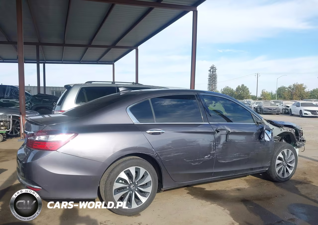 2017 Honda Accord Hybrid VIN:JHMCR6F37HC018995 - 13