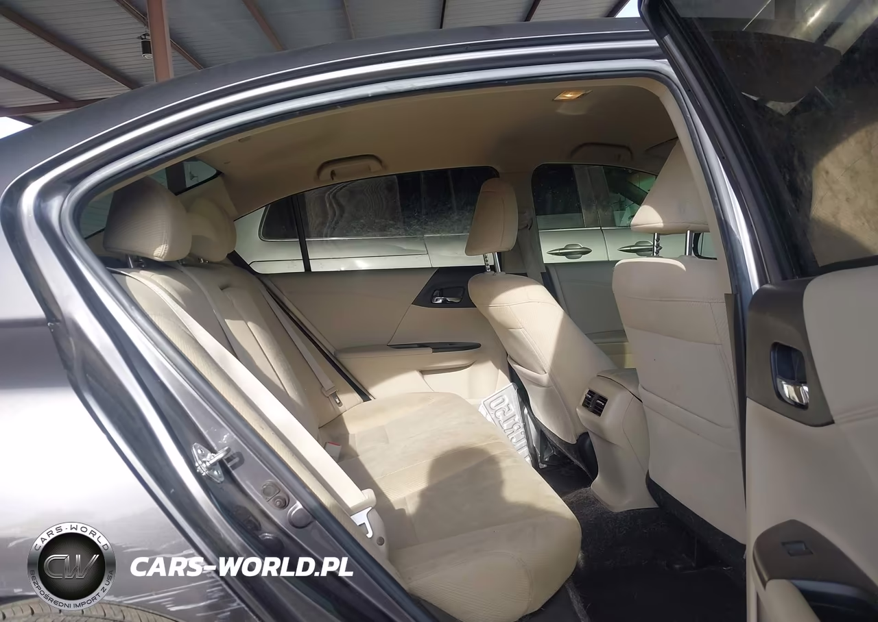 2017 Honda Accord Hybrid VIN:JHMCR6F37HC018995 - 8