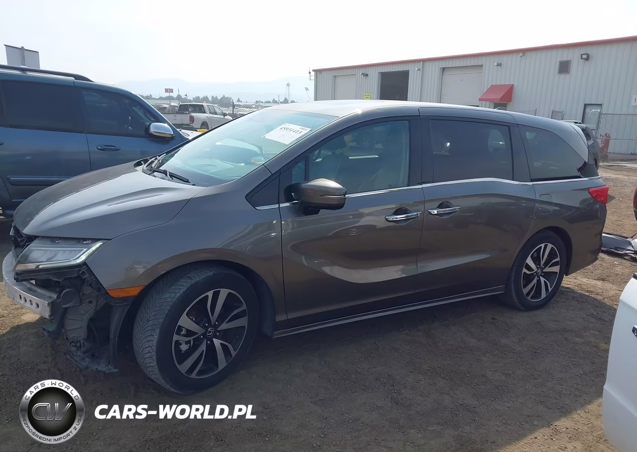 2018 Honda Odyssey Elite VIN:5FNRL6H97JB032015 - 15