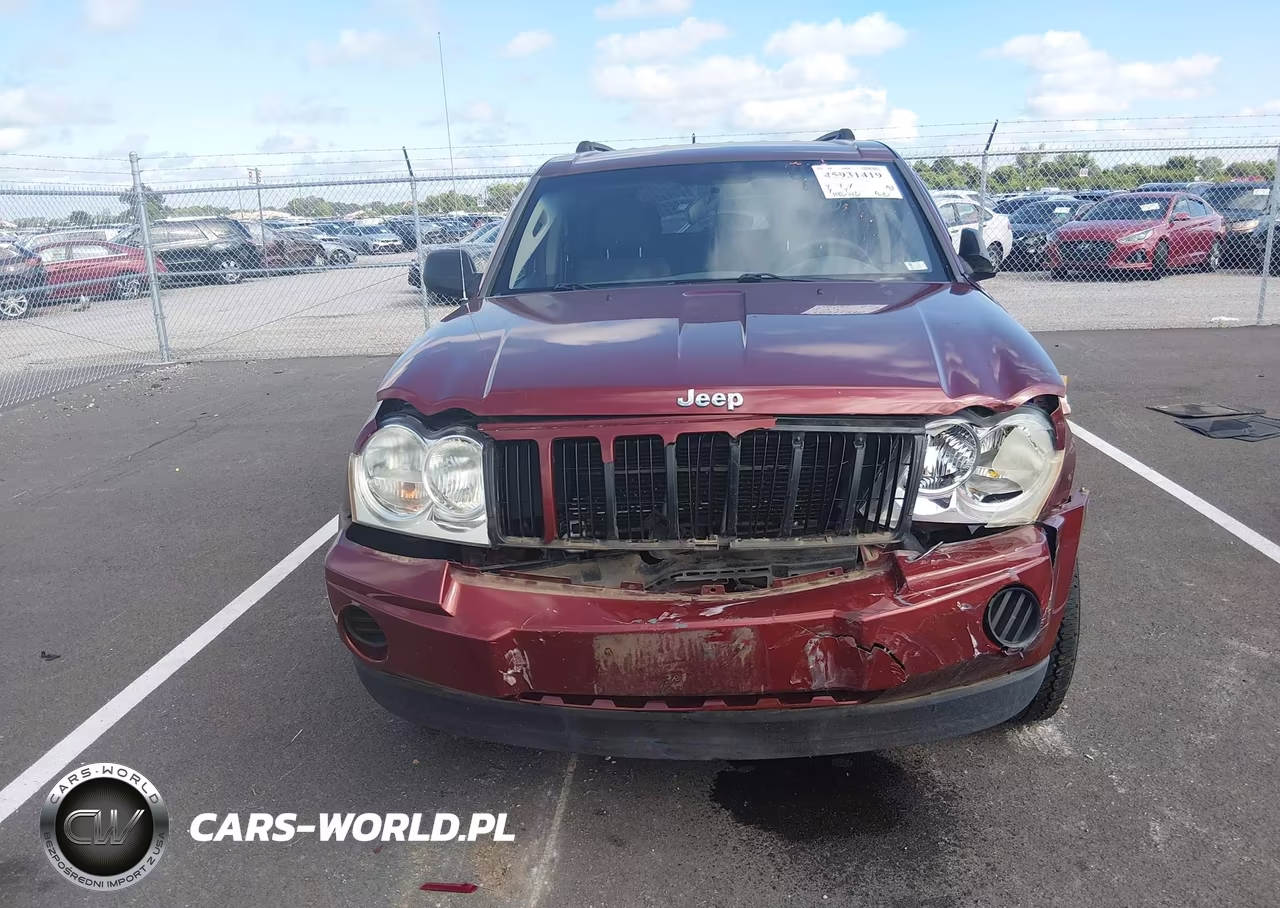 2007 Jeep Grand Cherokee Laredo VIN:1J8GR48K87C513483 - 12