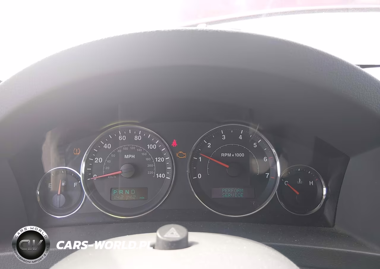 2007 Jeep Grand Cherokee Laredo VIN:1J8GR48K87C513483 - 7