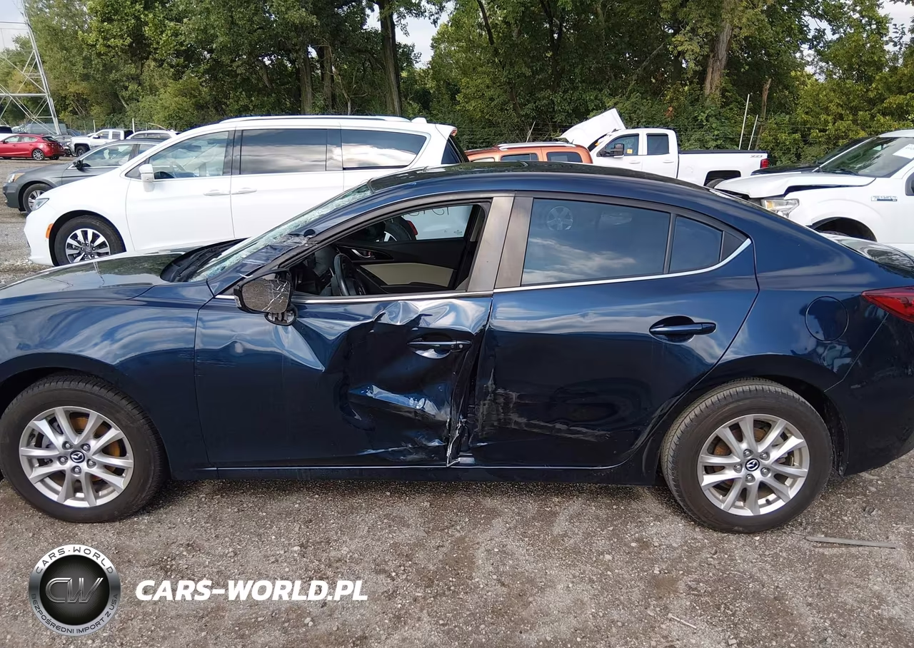 2016 Mazda Mazda3 I Touring VIN:JM1BM1V75G1333808 - 14