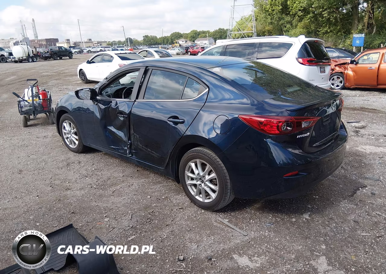 2016 Mazda Mazda3 I Touring VIN:JM1BM1V75G1333808 - 3