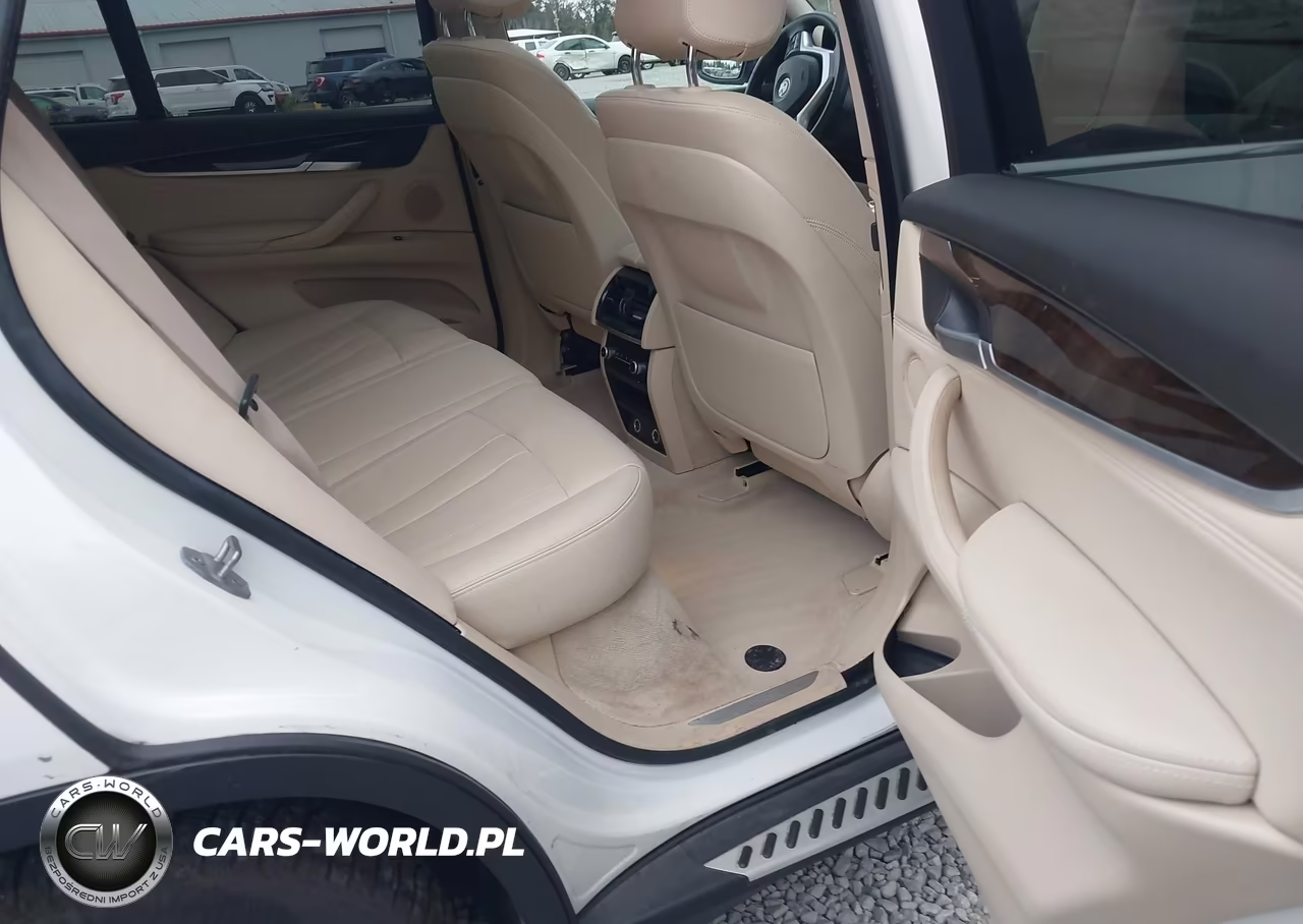 2015 BMW X5 xDrive35I VIN:5UXKR0C53F0K62284 - 18