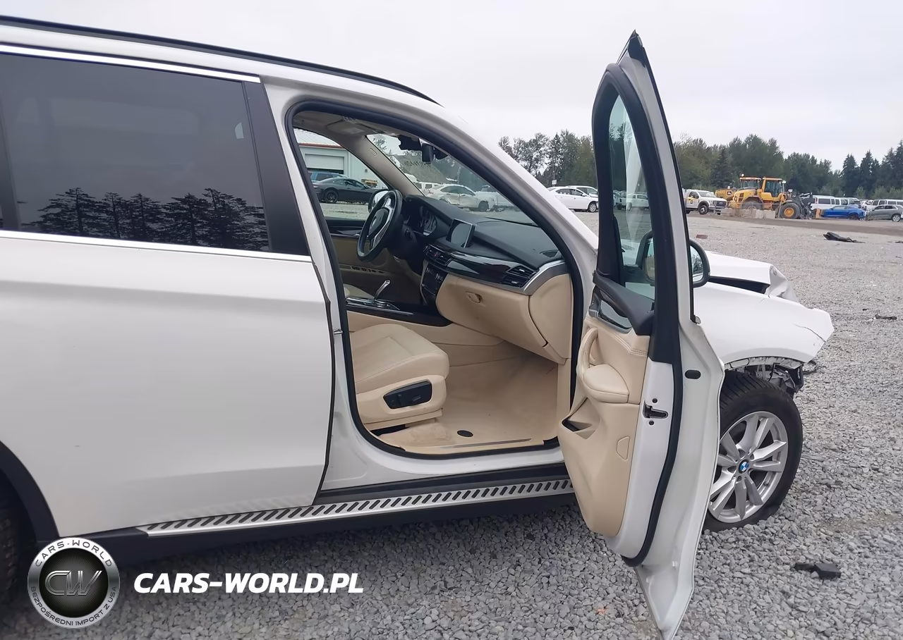 2015 BMW X5 xDrive35I VIN:5UXKR0C53F0K62284 - 5