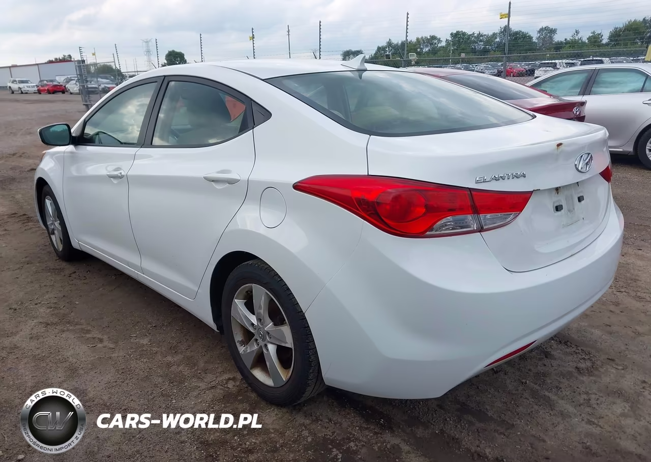 2012 Hyundai Elantra Gls VIN:5NPDH4AE6CH081170 - 3