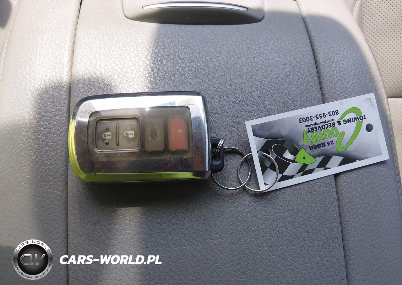 2019 Toyota Highlander Hybrid Limited Platinum VIN:5TDDGRFH4KS061687 - 11