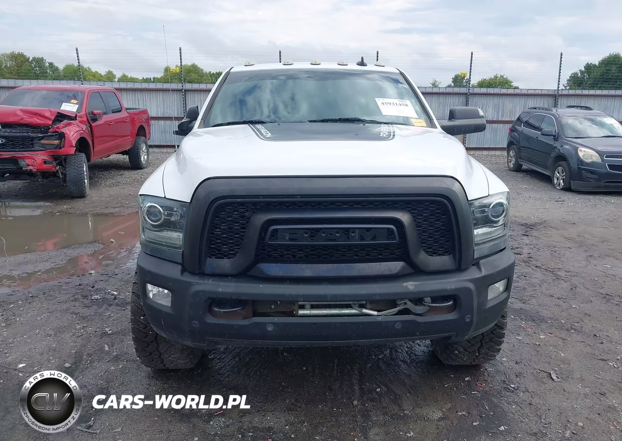 2018 Ram 2500 Power Wagon 4X4 6'4 Box VIN:3C6TR5EJ6JG389247 - 12