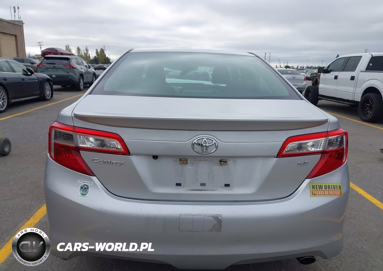 2013 Toyota Camry Se VIN:4T1BF1FK4DU294681 - 16
