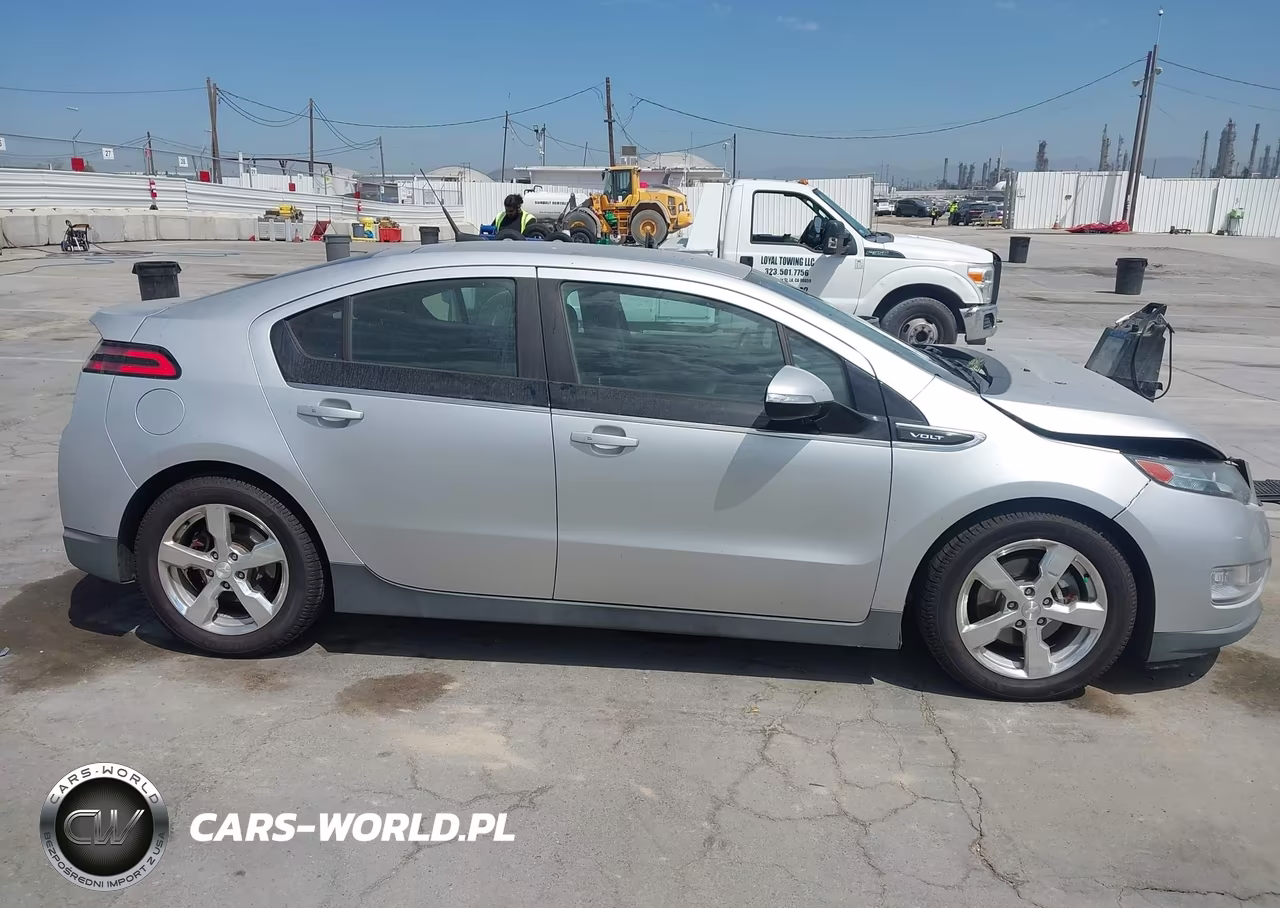 2013 Chevrolet Volt VIN:1G1RH6E4XDU121334 - 13