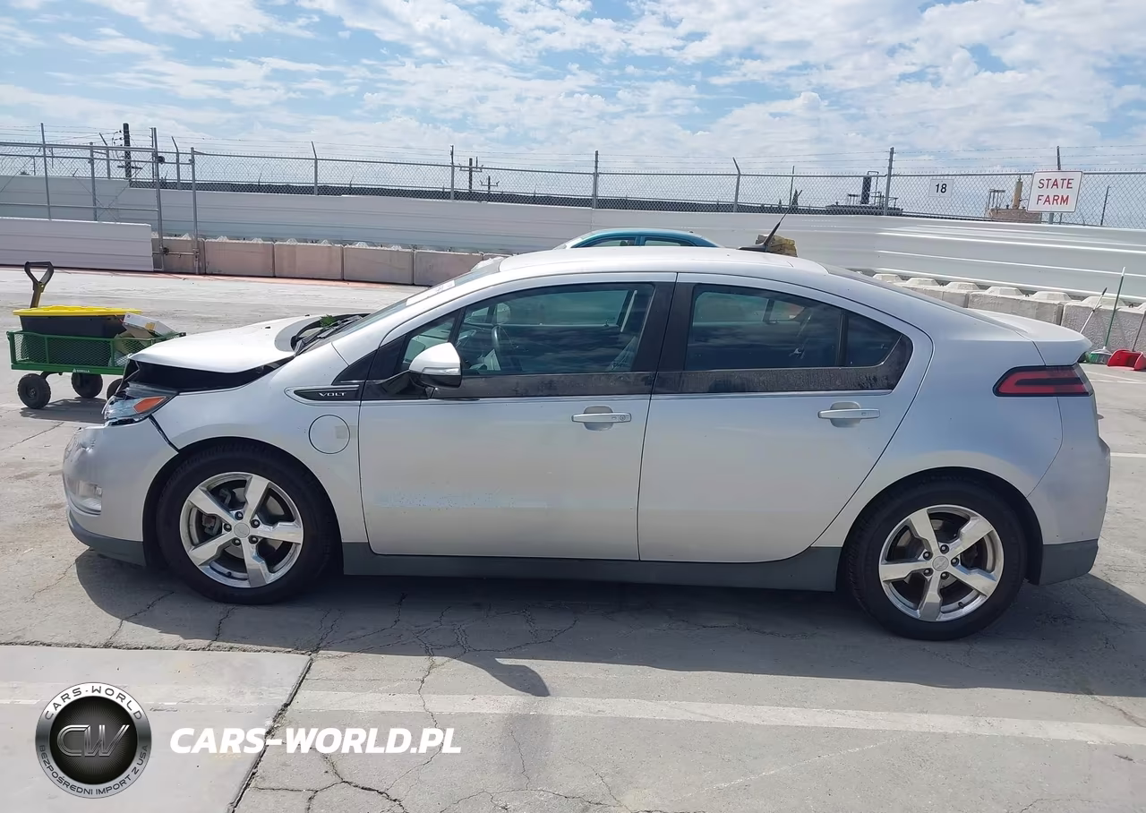 2013 Chevrolet Volt VIN:1G1RH6E4XDU121334 - 14