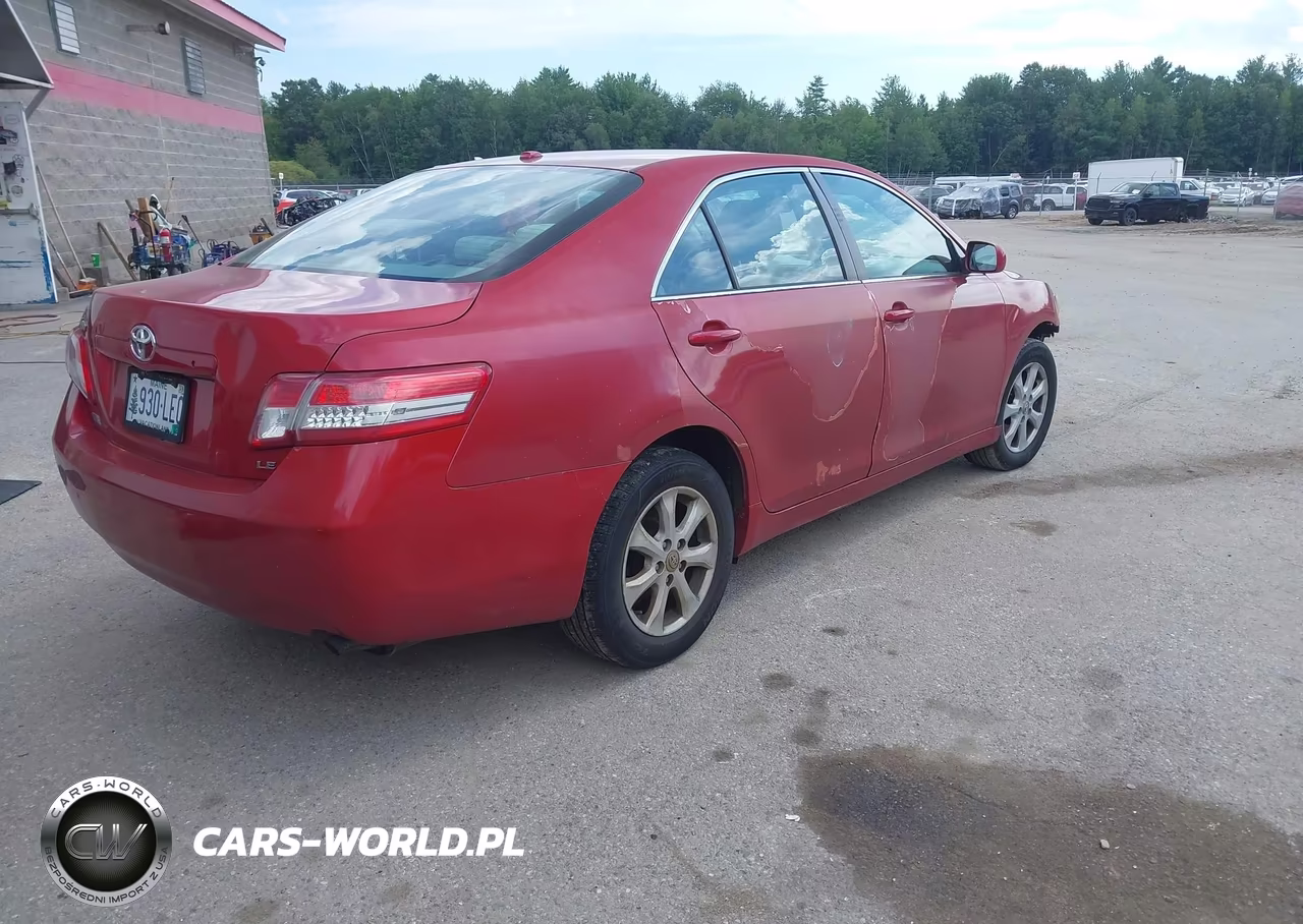 2010 Toyota Camry Le VIN:4T1BF3EK4AU085997 - 4