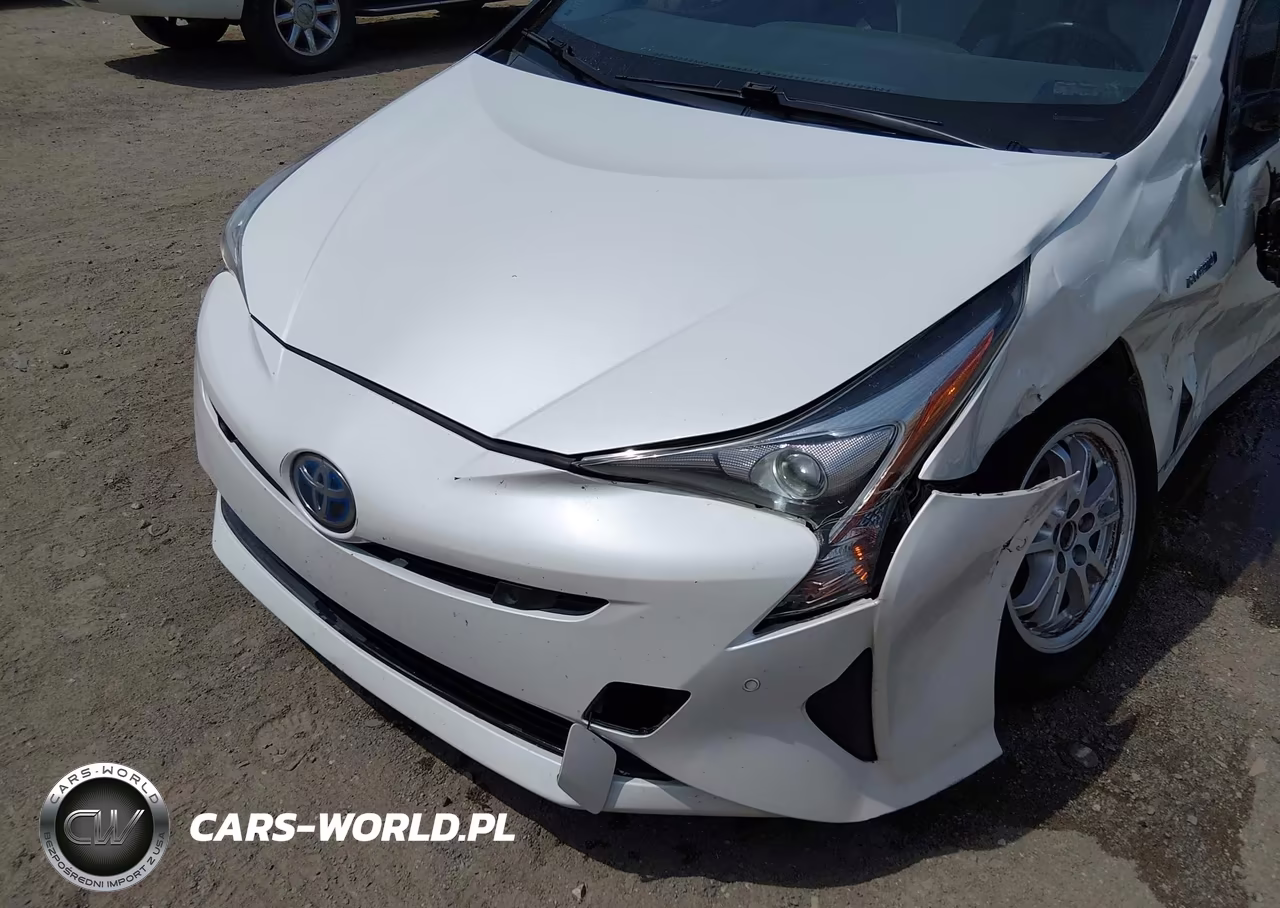 2018 Toyota Prius Four VIN:JTDKARFU0J3054497 - 20