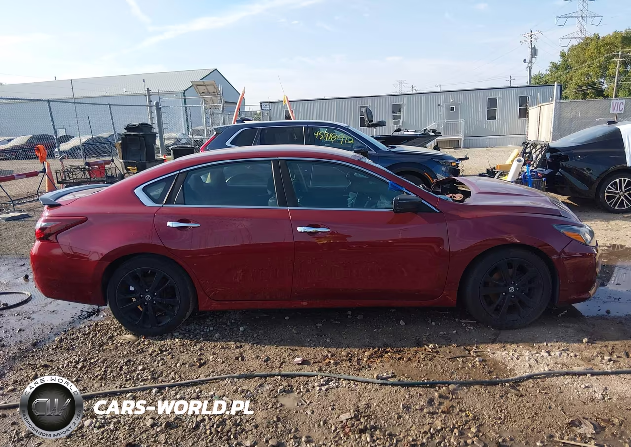 2017 Nissan Altima 2.5 Sr VIN:1N4AL3AP1HC234303 - 13